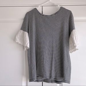 Downeast navy blue striped short sleeve shirt